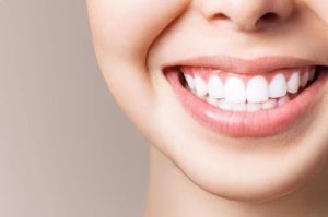 In chair teeth whitening vs take home teeth whitening