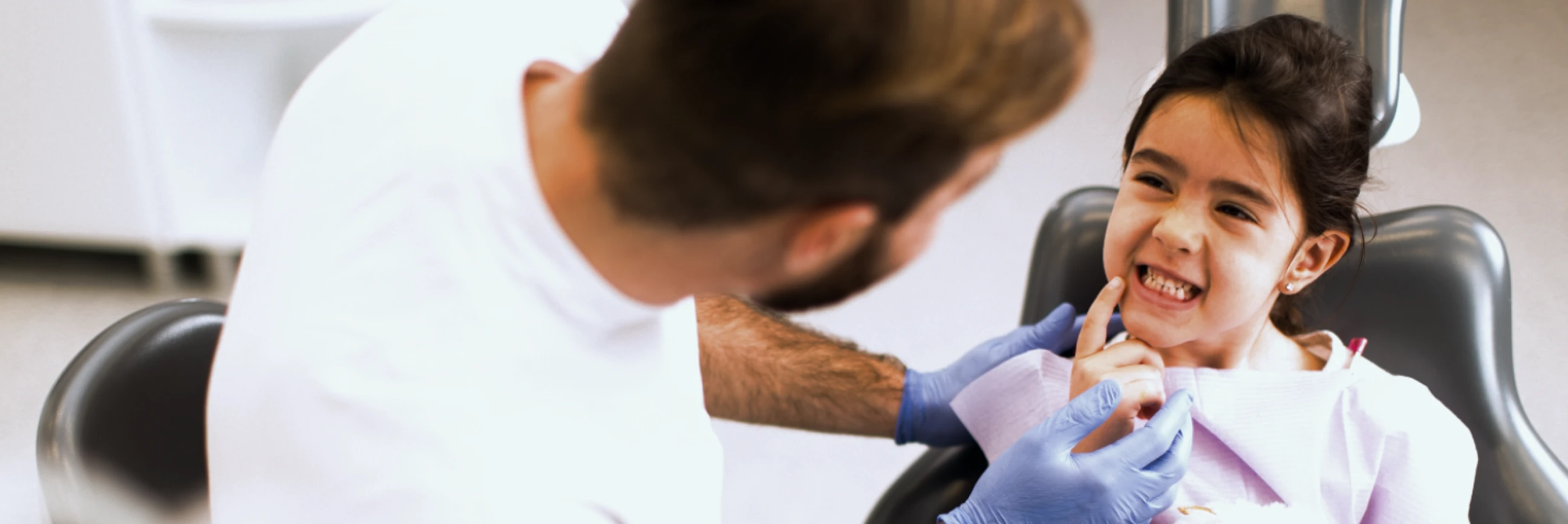 Children's Dentistry In Cosmetique Dental™ Visit our childrens dentist in North Sydney, the Sydney CBD, Bondi Junction, Parramatta, Macquarie Park, Hornsby and Canberra