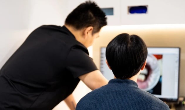 Dental Extractions Sydney and Canberra Sydney and Canberra at Cosmetique Dental™
