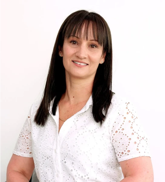 Belinda Thorpe In Cosmetique Dental™