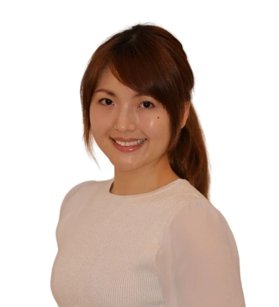 Dr Teresa Viengkhou In Cosmetique Dental™