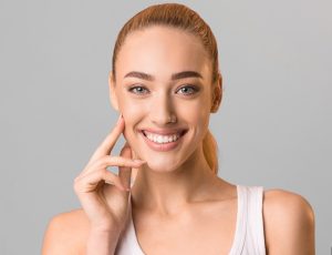 How Do Porcelain Veneers Work?