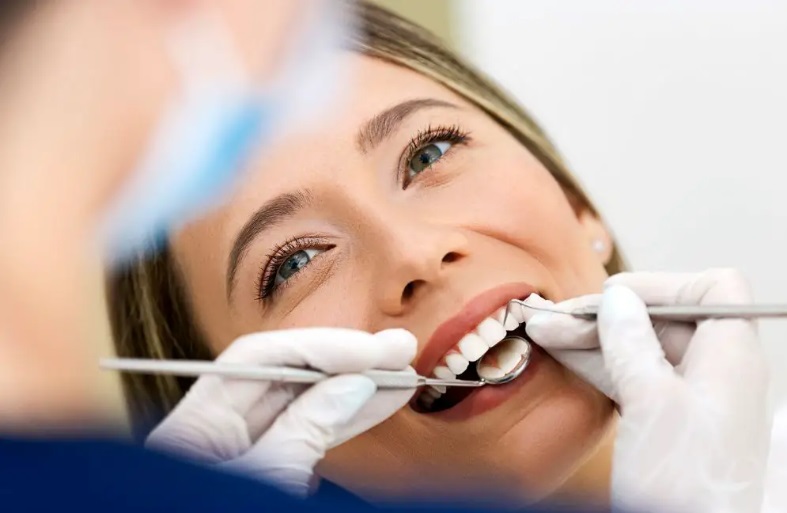 Porcelain Veneers Procedure
