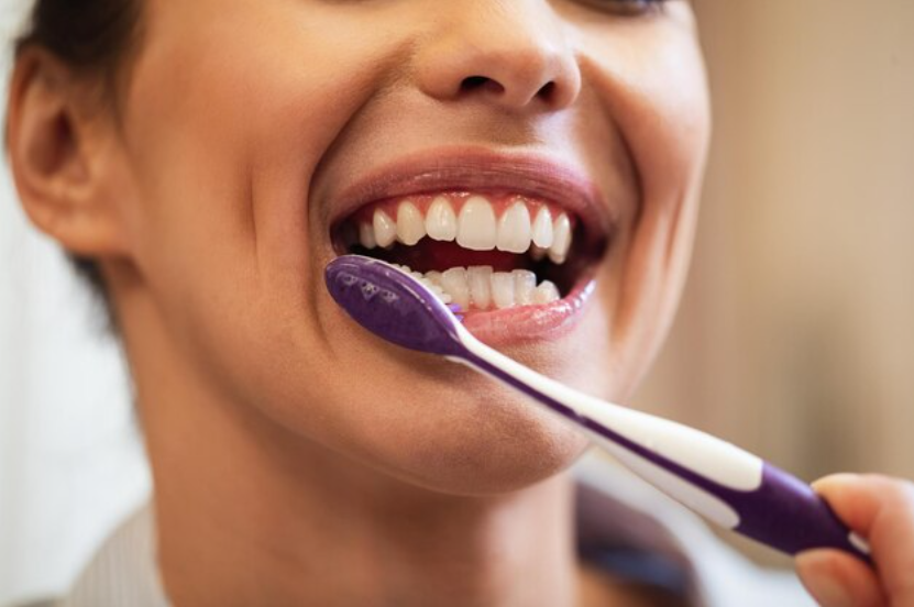 Top Tips for Maintaining Healthy Teeth and Gums