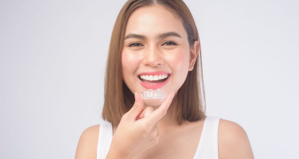 Should You Get Invisalign Before Veneers Here's What To Consider In Cosmetique Dental