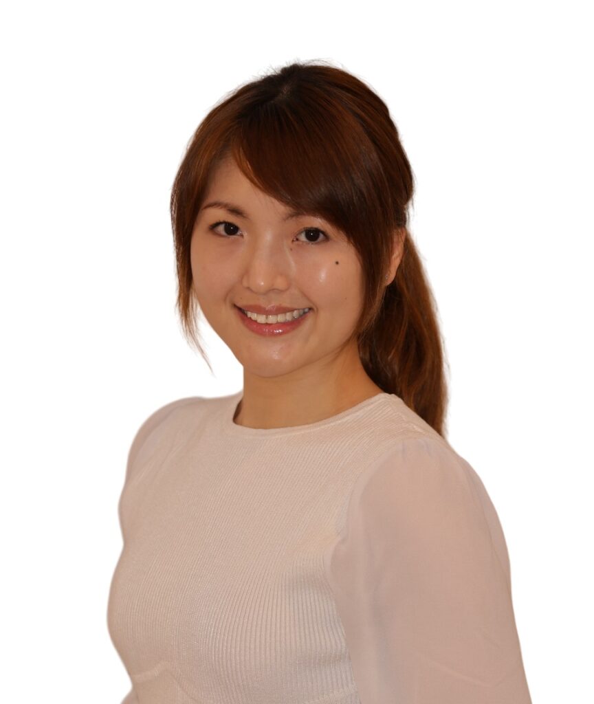 Dr Teresa Viengkhou, dentist at the Cosmetique Dental Canberra clinic